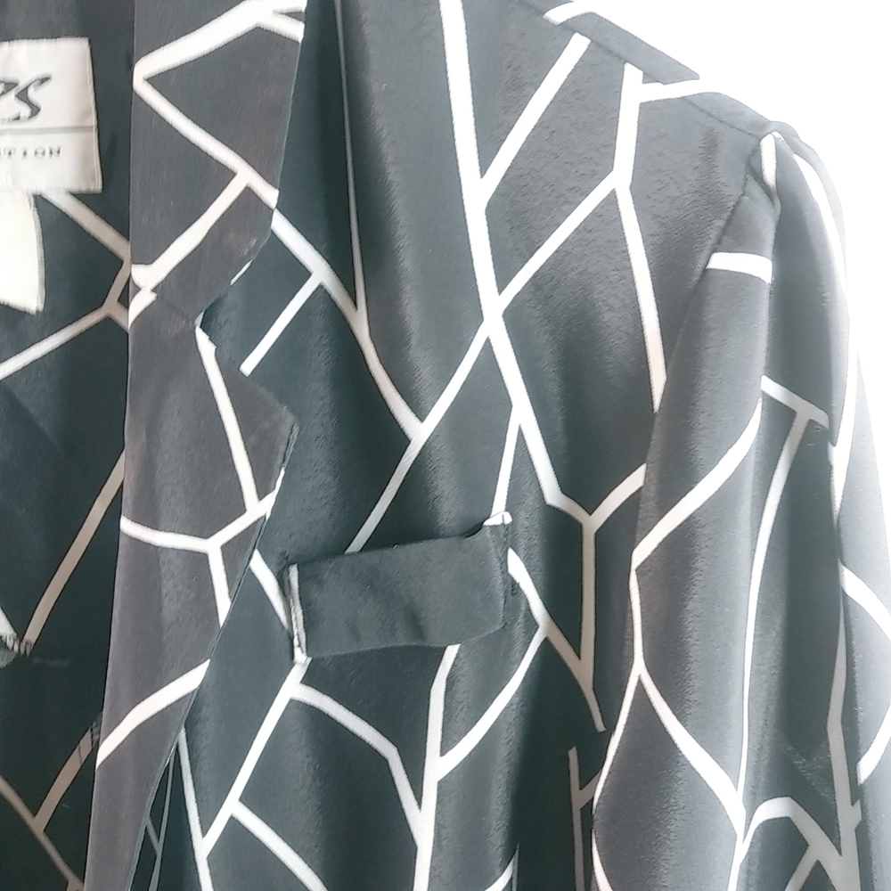 Hbs 16 Zebra Wrap Tunic Top Plus - image 6